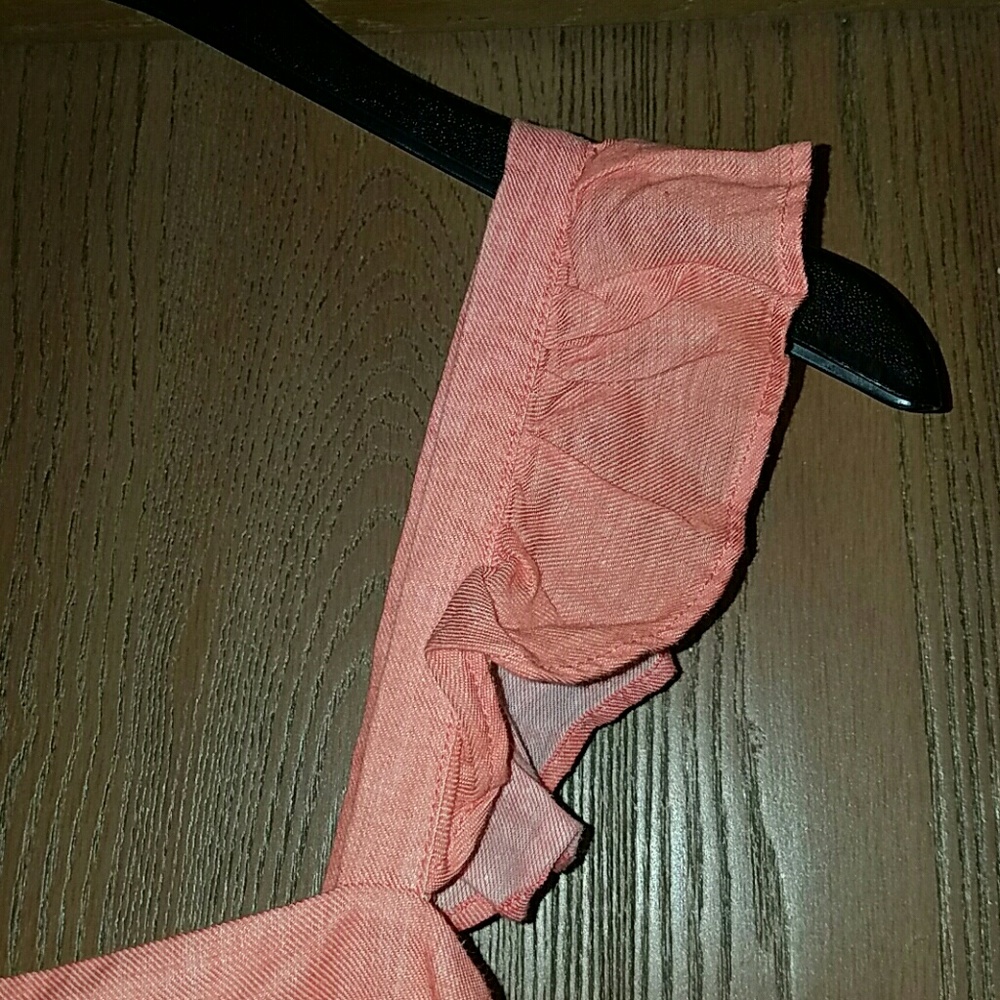 Old Navy peach sundress - Picture 2 of 7